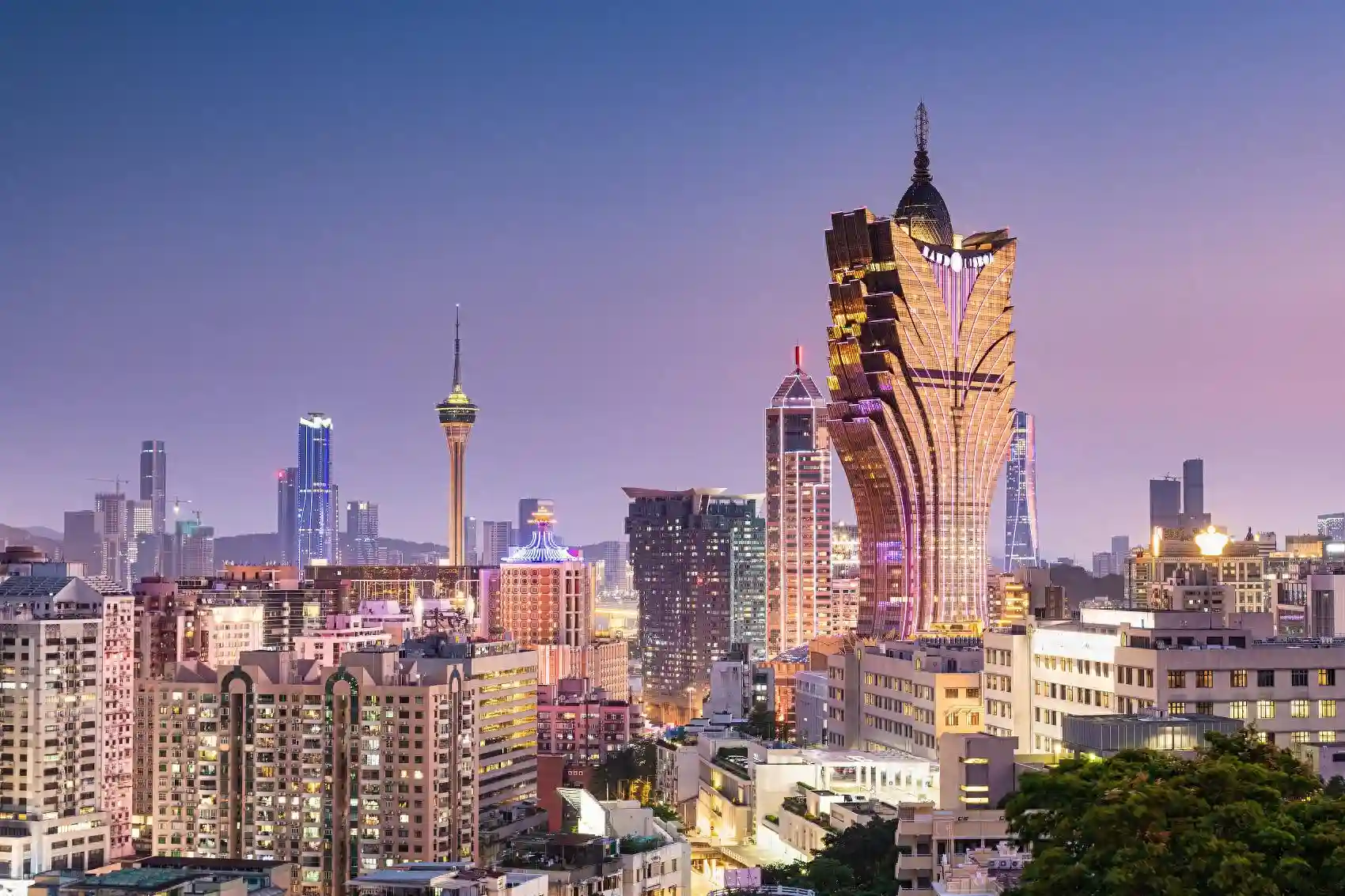 Teng Sio Hong, Deputy Director of DSEDJ of Macao…