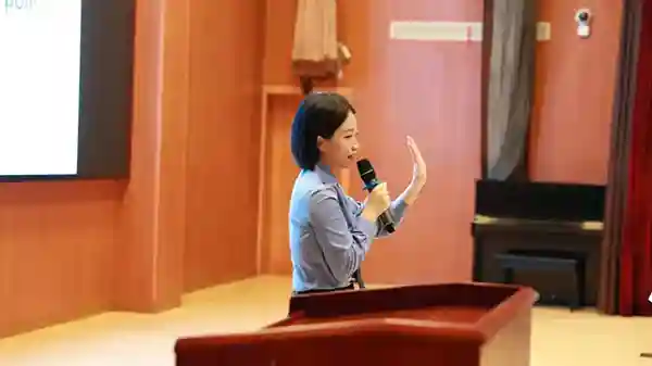 全英文反诈第一课，Ready? Go