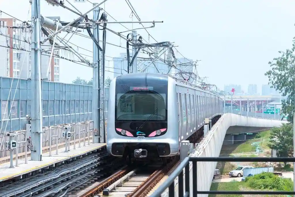 成都地铁语音报站又有新花样了，网友：啥时候成都话版本安排上？